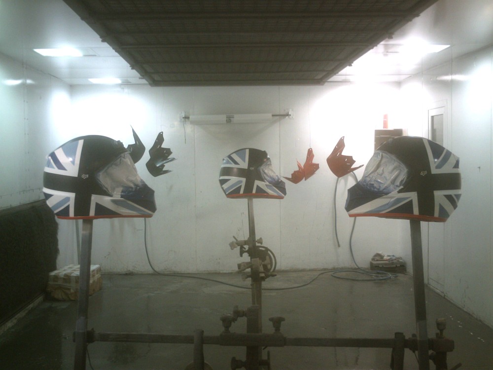 07 Specialist Spray Painting